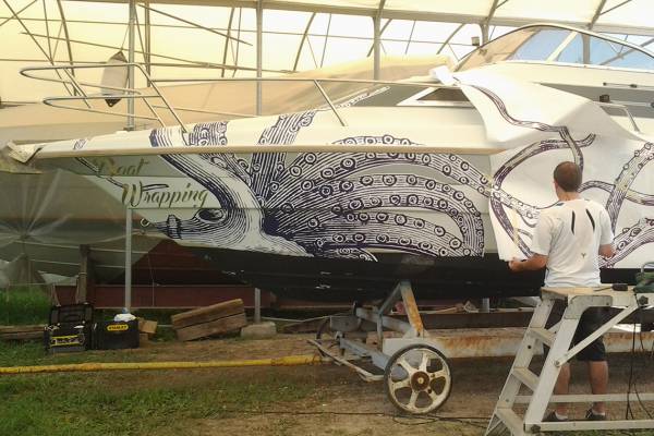 Boat wrapping